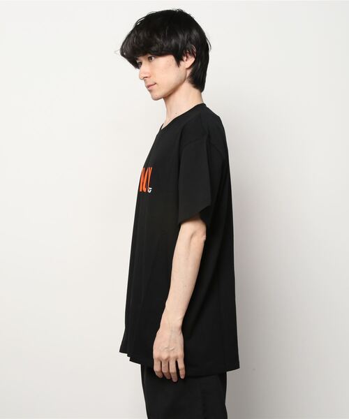 UNION（ユニオン）の「【UNION/ユニオン】SHORT SLEEVE TEE　ロゴTシャツ　ユニセックス（Tシャツ/カットソー・メンズ・ホワイト/ブラック・SMALL/MEDIUM/LARGE/X-LARGE）」の5枚目の写真