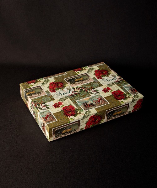 MILLION CARATS（ミリオンカラッツ）の「【GIFT】-ROSSI-イタリアンペーパー ギフトボックス(322×228×56)（ラッピングキット・レディース・レッド/オフホワイト/ピンク/ホワイト系その他/ホワイト・FREE）」の10枚目の写真