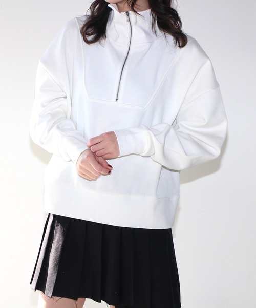 one way(ワンウェイ)の「【oneway Jeans】ハーフZIP裏起毛トップス(パーカー・レディース・ホワイト/ブラック系その他・FREE)」の2枚目の写真