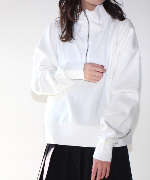 one way(ワンウェイ)の「【oneway Jeans】ハーフZIP裏起毛トップス(パーカー・レディース・ホワイト/ブラック系その他・FREE)」の5枚目の写真