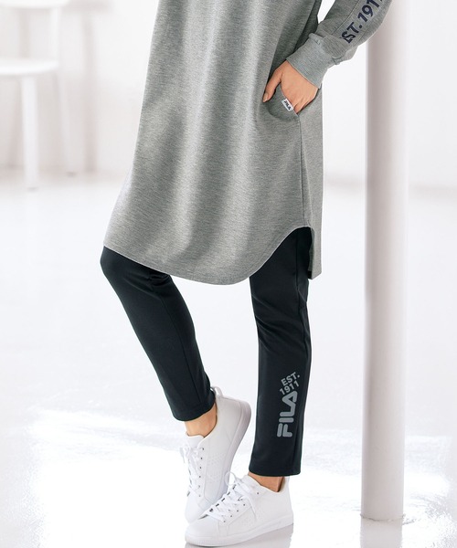 FILA(フィラ)の「FILA ぐん伸びストレッチパンツ(スウェットパンツ・レディース・ブラック/アイボリー/杢グレー・MEDIUM/LARGE/X-LARGE)」の3枚目の写真