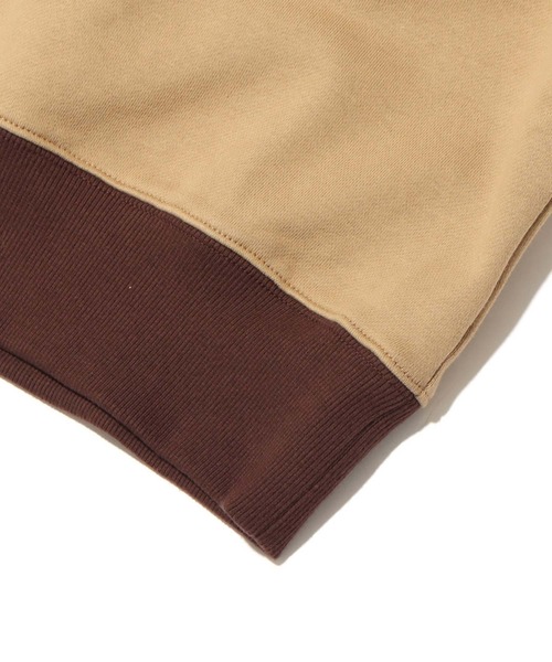 atmos pink（アトモスピンク）の「atmos pink シリコンパッチ配色クルーネック（スウェット・レディース・ベージュ/ネイビー/グレー・FREE）」の18枚目の写真