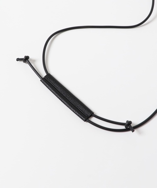 URBAN RESEARCH DOORS（アーバンリサーチドアーズ）の「ラバーストリングショルダーバッグ（ショルダーバッグ・レディース・ブラック/アイボリー・ONE）」の12枚目の写真
