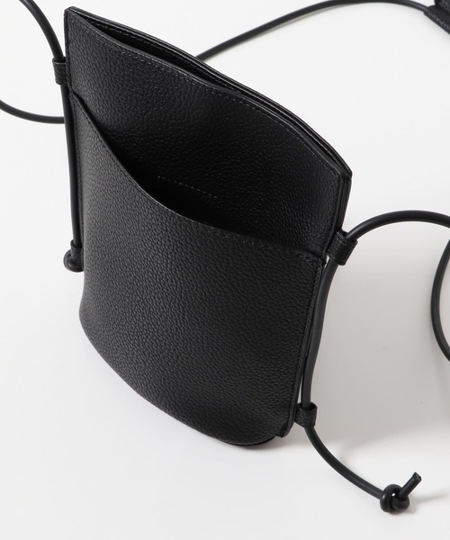 URBAN RESEARCH DOORS（アーバンリサーチドアーズ）の「ラバーストリングショルダーバッグ（ショルダーバッグ・レディース・ブラック/アイボリー・ONE）」の4枚目の写真