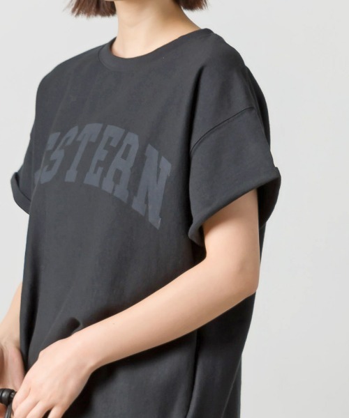 OMNES（オムネス）の「バスク生地 ロゴプリントフレンチスリーブTシャツ 半袖Tシャツ（Tシャツ/カットソー・レディース・ブラック/グレー/ホワイト/ネイビー・FREE）」の12枚目の写真