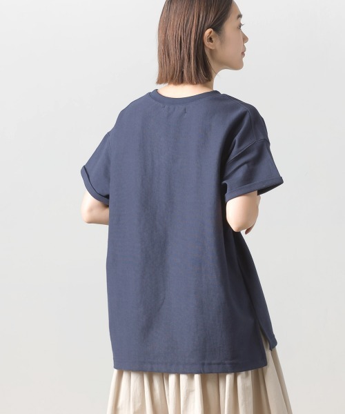 OMNES（オムネス）の「バスク生地 ロゴプリントフレンチスリーブTシャツ 半袖Tシャツ（Tシャツ/カットソー・レディース・ブラック/グレー/ホワイト/ネイビー・FREE）」の8枚目の写真