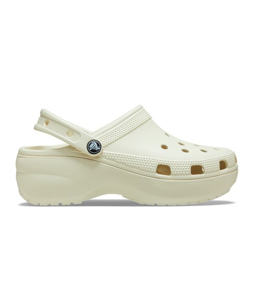 crocs(クロックス)の「Crocs Classic Platform Clog W / クロックス クラシック プラットフォーム クロッグ ウィメン(サンダル・レディース・ベージュ・6/9/8/7)」の3枚目の写真