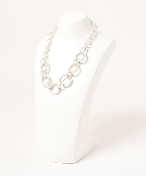 PAGEBOY（ページボーイ）の「【PAGEBOYLIM】ビックリングネックレス（ネックレス・レディース・グレイッシュベージュ・FREE）」の2枚目の写真