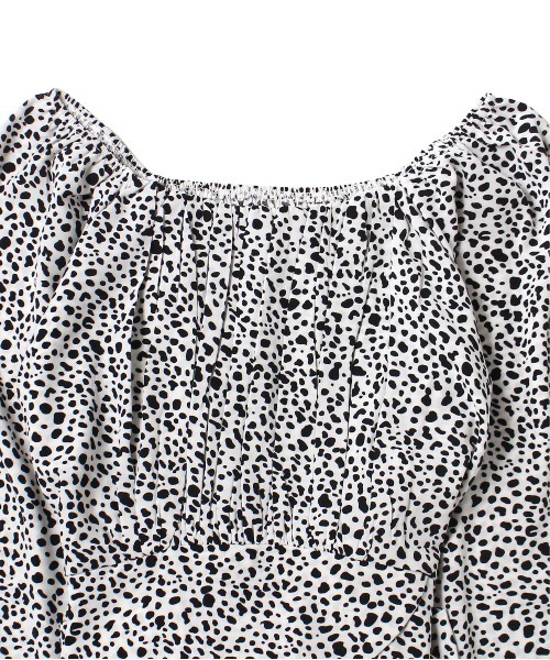 one way（ワンウェイ）の「長袖バックリボンブラウス（シャツ/ブラウス・レディース・ホワイト/ライトグレー/ライトブルー/ブラック/オフホワイト/ブラック系その他・FREE）」の7枚目の写真