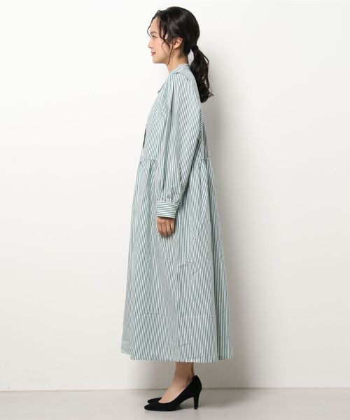 Lugnoncure(ルノンキュール)の「肩タックギャザーワンピース(ワンピース・レディース・オフホワイト/グリーン/ブルー・フリ-)」の5枚目の写真