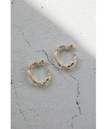 ツイストフープピアス