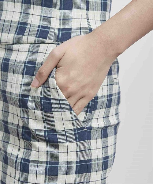 REDYAZEL（レディアゼル）の「チェック柄ホック付マーメイドスカート（スカート・レディース・ブラック/グリーン・SMALL/MEDIUM）」の9枚目の写真