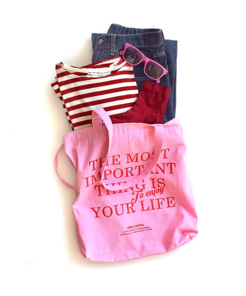 e-zakkamania stores(イーザッカマニアストアーズ)の「ロゴプリント カラフル トートバッグ(トートバッグ・レディース・ライトピンク/ライム/イエロー/ケリーグリーン/フューシャピンク・-)」の11枚目の写真