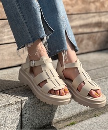 ボリュームグルカサンダル