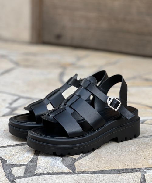 Chez toi(シェトワ)の「ボリュームグルカサンダル(サンダル・レディース・ブラック/オフホワイト・S/M/L)」の20枚目の写真