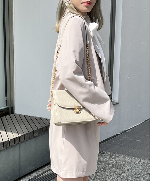 one way（ワンウェイ）の「ショートテーラードジャケット（テーラードジャケット・レディース・ベージュ/ブラック系その他/ブラウン系その他/ライトピンク・FREE）」の4枚目の写真