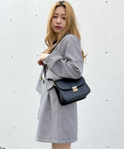 one way（ワンウェイ）の「ショートテーラードジャケット（テーラードジャケット・レディース・ベージュ/ブラック系その他/ブラウン系その他/ライトピンク・FREE）」の6枚目の写真