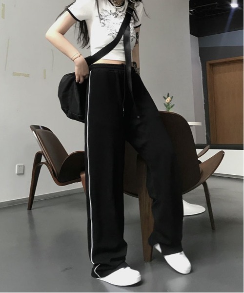 gossip！ロサンゼルス（ゴシップロサンゼルス）の「ストレートワイドレッグルーズカジュアルストリートパンツ（スウェットパンツ・レディース・グレー/ブラック・FREE）」の3枚目の写真