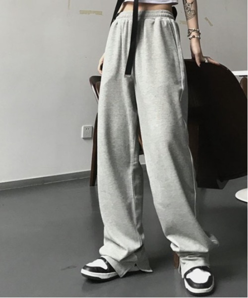 gossip！ロサンゼルス（ゴシップロサンゼルス）の「ストレートワイドレッグルーズカジュアルストリートパンツ（スウェットパンツ・レディース・グレー/ブラック・FREE）」の7枚目の写真