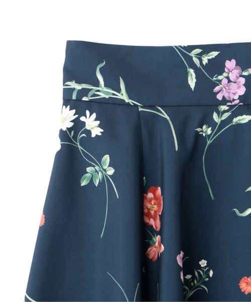 PROPORTION BODY DRESSING（プロポーションボディドレッシング）の「ボタニカルフラワープリントスカート / 1212120509（スカート・レディース・グレー/ネイビー/オフホワイト・SMALL/MEDIUM/X-SMALL）」の15枚目の写真