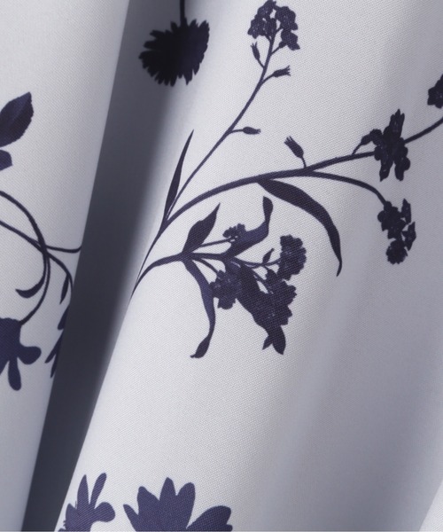 PROPORTION BODY DRESSING（プロポーションボディドレッシング）の「ボタニカルフラワープリントスカート / 1212120509（スカート・レディース・グレー/ネイビー/オフホワイト・SMALL/MEDIUM/X-SMALL）」の19枚目の写真