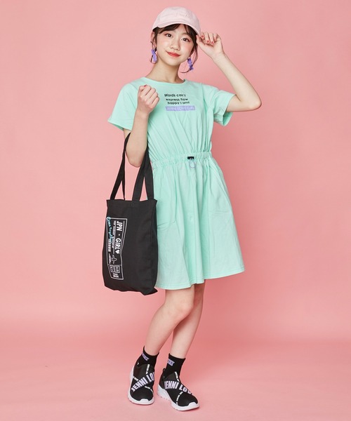 JENNI love（ジェニィラブ）の「ロゴスリッポンスニーカー（スニーカー・キッズ・ブラック/オフホワイト・22cm/23cm/24cm/20cm/21cm）」の11枚目の写真