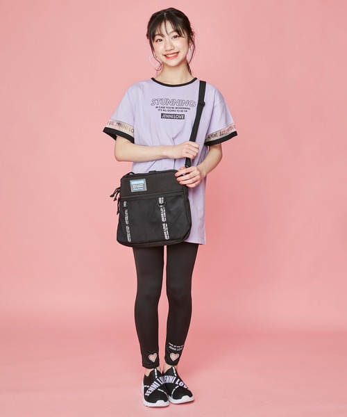 JENNI love（ジェニィラブ）の「ロゴスリッポンスニーカー（スニーカー・キッズ・ブラック/オフホワイト・22cm/23cm/24cm/20cm/21cm）」の8枚目の写真