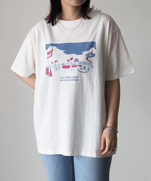 Riberry(リベリー)の「COFFEE SHOP プリントTシャツ(Tシャツ/カットソー・レディース・グリーン/オフホワイト/ラベンダー/スミクロ/ブルー・FREE)」の10枚目の写真