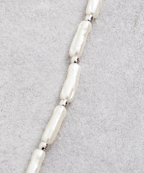 CIAOPANIC TYPY（チャオパニックティピー）の「lilバロックパール風ビーズネックレス（ネックレス・レディース・ゴールド/シルバー・ONE SIZE）」の9枚目の写真