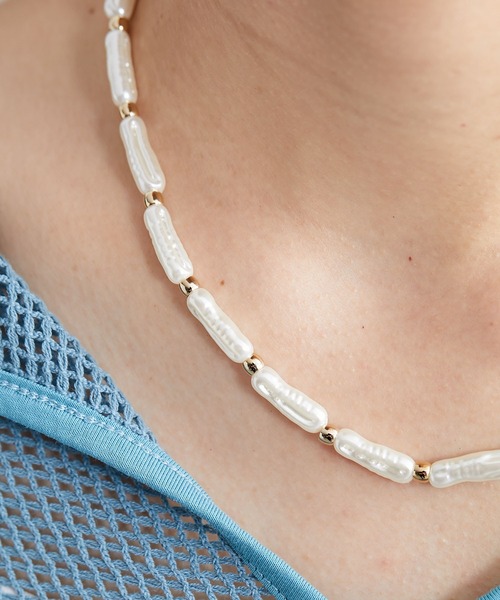 CIAOPANIC TYPY（チャオパニックティピー）の「lilバロックパール風ビーズネックレス（ネックレス・レディース・ゴールド/シルバー・ONE SIZE）」の3枚目の写真