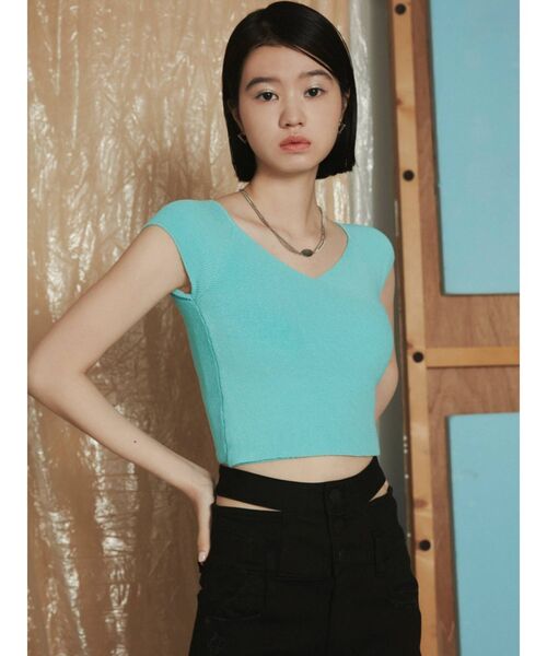 EMODA(エモダ)の「クロスフィットニット(ニット/セーター・レディース・ベージュ/ホワイト/ブラック/ブルー・FREE)」の9枚目の写真