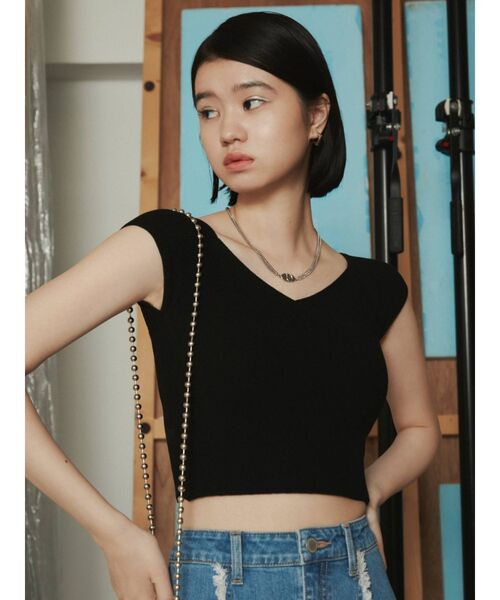 EMODA(エモダ)の「クロスフィットニット(ニット/セーター・レディース・ベージュ/ホワイト/ブラック/ブルー・FREE)」の13枚目の写真