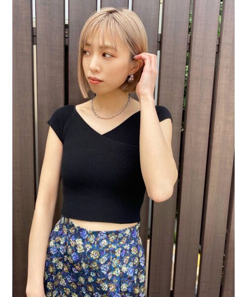 EMODA(エモダ)の「クロスフィットニット(ニット/セーター・レディース・ベージュ/ホワイト/ブラック/ブルー・FREE)」の16枚目の写真