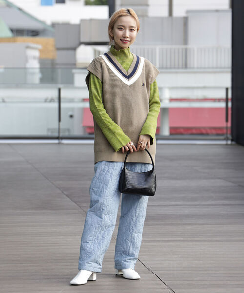 Ray BEAMS（レイビームス）の「Ray BEAMS / クロコ風 ミニ バッグ（トートバッグ・レディース・ブラック/ピンク/ブルー・ONE SIZE）」の17枚目の写真