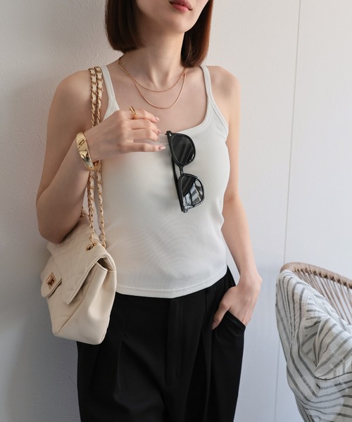 sakishimatokyo(サキシマトーキョー)の「カップ付き バックレースタンクトップ(タンクトップ・レディース・ホワイト/ブラック/ベージュ/グリーン/オフホワイト/ブラック系その他/グレー・FREE)」の13枚目の写真