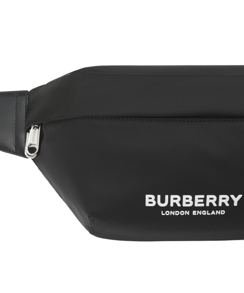 BURBERRY（バーバリー）の「ロゴプリント ナイロン ソニー バムバッグ（ボディバッグ/ウエストポーチ・メンズ・ブラック・ONE SIZE）」の6枚目の写真