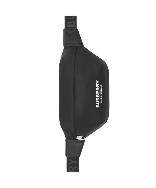 BURBERRY（バーバリー）の「ロゴプリント ナイロン ソニー バムバッグ（ボディバッグ/ウエストポーチ・メンズ・ブラック・ONE SIZE）」の9枚目の写真