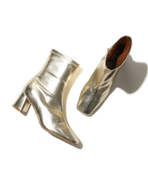Juze（ジュゼ）の「【抗菌防臭】スクエアトゥストレッチヒールブーツ（ブーツ・レディース・ブラック/キナリ/ブラック系その他/ゴールド・L/LL/M/S）」の4枚目の写真