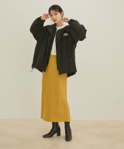 Juze（ジュゼ）の「【抗菌防臭】スクエアトゥストレッチヒールブーツ（ブーツ・レディース・ブラック/キナリ/ブラック系その他/ゴールド・L/LL/M/S）」の13枚目の写真