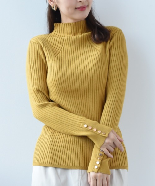 INTERPLANET(インタープラネット)の「ボトルネックヒートプルオーバー(ニット/セーター・レディース・オフホワイト/ブラック/マスタード/ホワイト系/ブルー・FREE)」の5枚目の写真