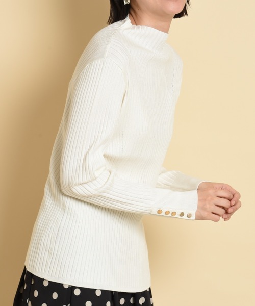 INTERPLANET(インタープラネット)の「ボトルネックヒートプルオーバー(ニット/セーター・レディース・オフホワイト/ブラック/マスタード/ホワイト系/ブルー・FREE)」の7枚目の写真