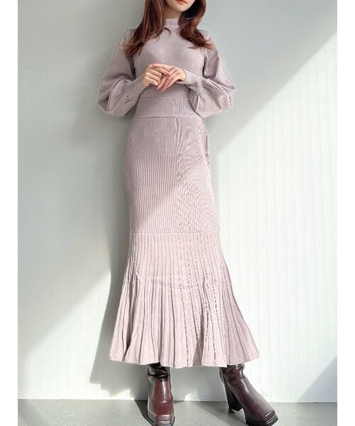 RESEXXY（リゼクシー）の「マーメイドニットワンピース（ワンピース・レディース・ブラック/ピンク/アイボリー・SMALL/MEDIUM）」の3枚目の写真