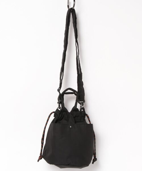 UNIVERSAL OVERALL（ユニバーサルオーバーオール）の「UNIVERSAL OVERALL/ユニバーサルオーバーオール Gabardine 2way pouch(M)  UVO-126（ショルダーバッグ・レディース・ブラック/ベージュ/カーキ・ONESIZE）」の4枚目の写真