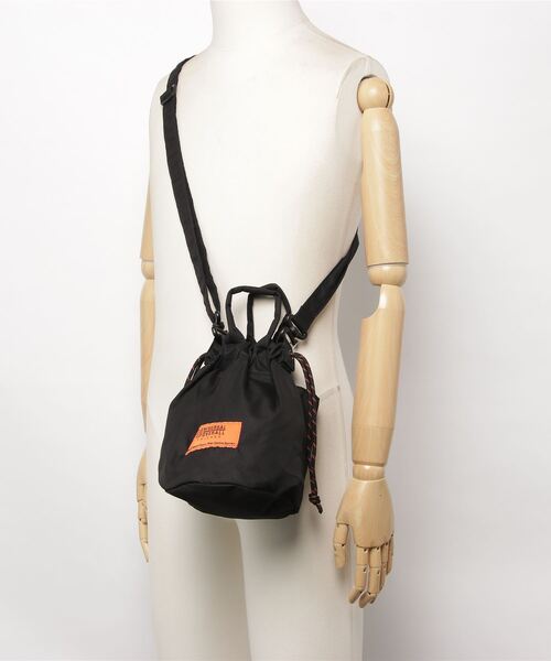 UNIVERSAL OVERALL（ユニバーサルオーバーオール）の「UNIVERSAL OVERALL/ユニバーサルオーバーオール Gabardine 2way pouch(M)  UVO-126（ショルダーバッグ・レディース・ブラック/ベージュ/カーキ・ONESIZE）」の12枚目の写真