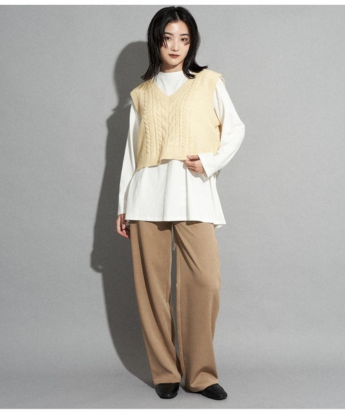 ANAP（アナップ）の「ケーブルニットベスト（ベスト・レディース・グリーン/ブルー/アイボリー/ブラック・FREE）」の7枚目の写真