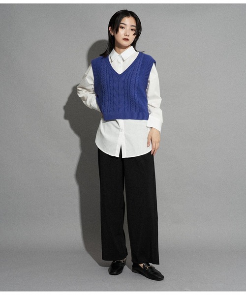 ANAP（アナップ）の「ケーブルニットベスト（ベスト・レディース・グリーン/ブルー/アイボリー/ブラック・FREE）」の8枚目の写真