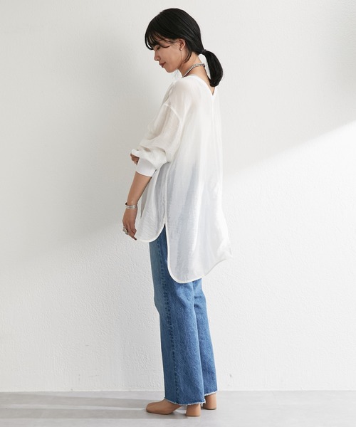 SHENERY（シーナリー）の「バックVシアーワッシャープルオーバー（シャツ/ブラウス・レディース・ホワイト/ベージュ系その他/ブラック・FREE）」の12枚目の写真