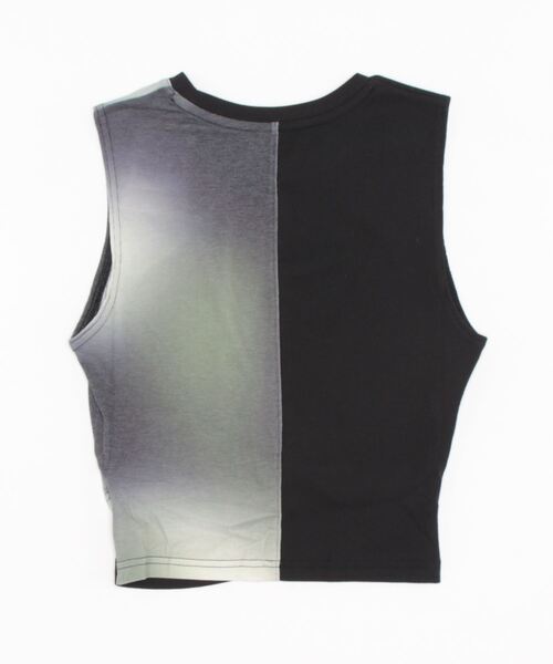 NIKE(ナイキ)の「【NIKE】AS W NY DF TANK AOP(タンクトップ・レディース・ブラック・MEDIUM/SMALL)」の2枚目の写真