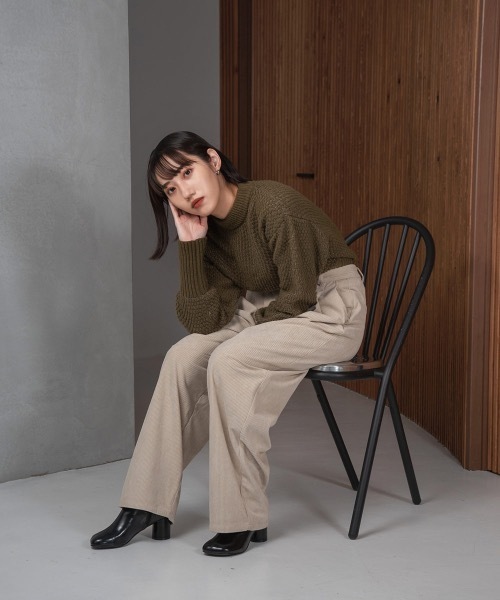 lawgy（ラウジー）の「tuck corduroy pants（その他パンツ・レディース・アイボリー/ブラウン・FREE）」の13枚目の写真