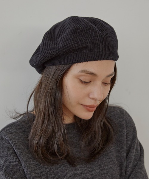 ACYM(アシーム)の「Standard knit ベレー(ハンチング/ベレー帽・レディース・ブラック/ブラウン・FREE)」の4枚目の写真